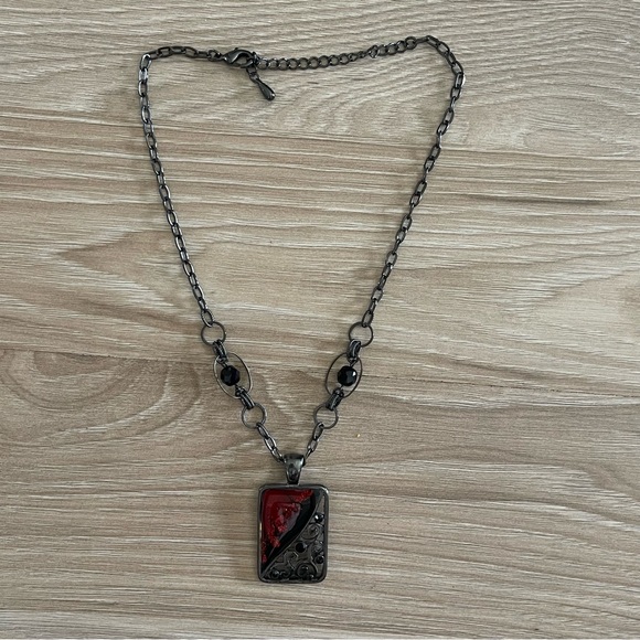 Jewelry - Elegant Black and Red Pendant Necklace
